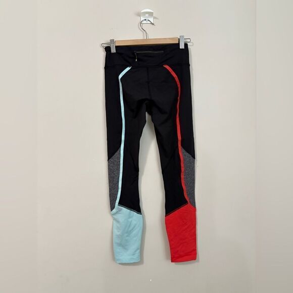 Lululemon Pedal To The Medal 7/8 Tight in Black / Alarming / Tranquil Blue - Picture 13 of 16